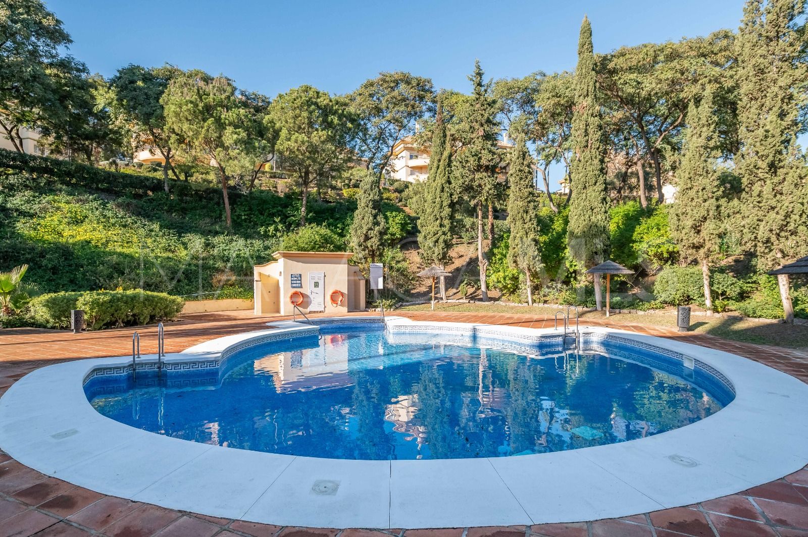 2 bedrooms ground floor apartment for sale in Elviria Hills