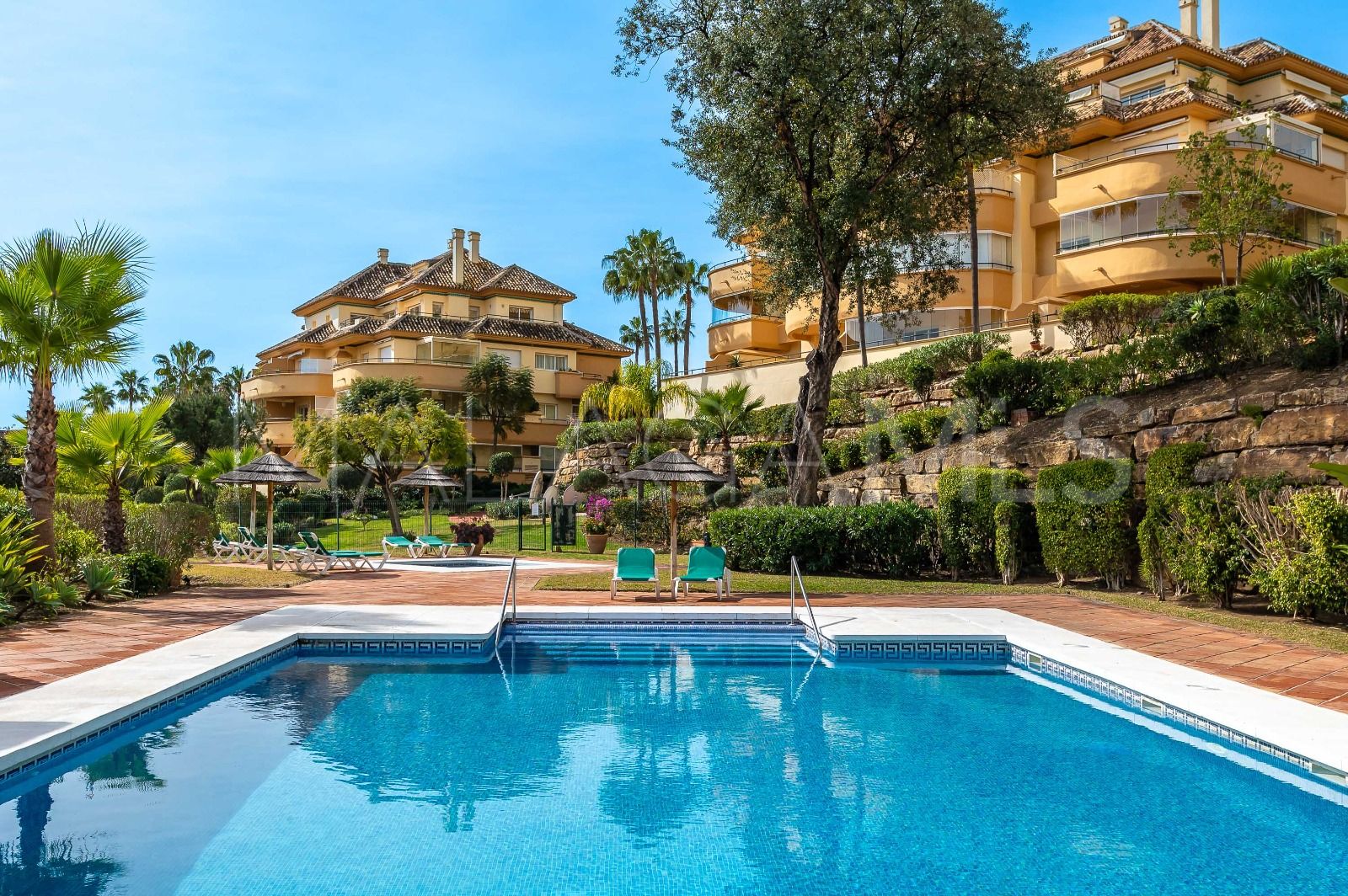 Lägenhet for sale in Elviria Hills