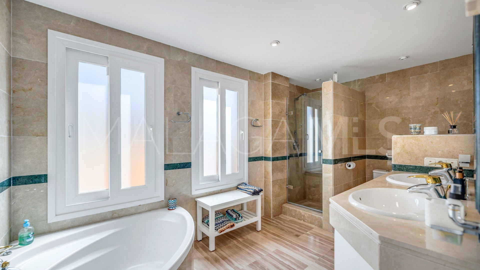 For sale Hacienda Elviria duplex penthouse
