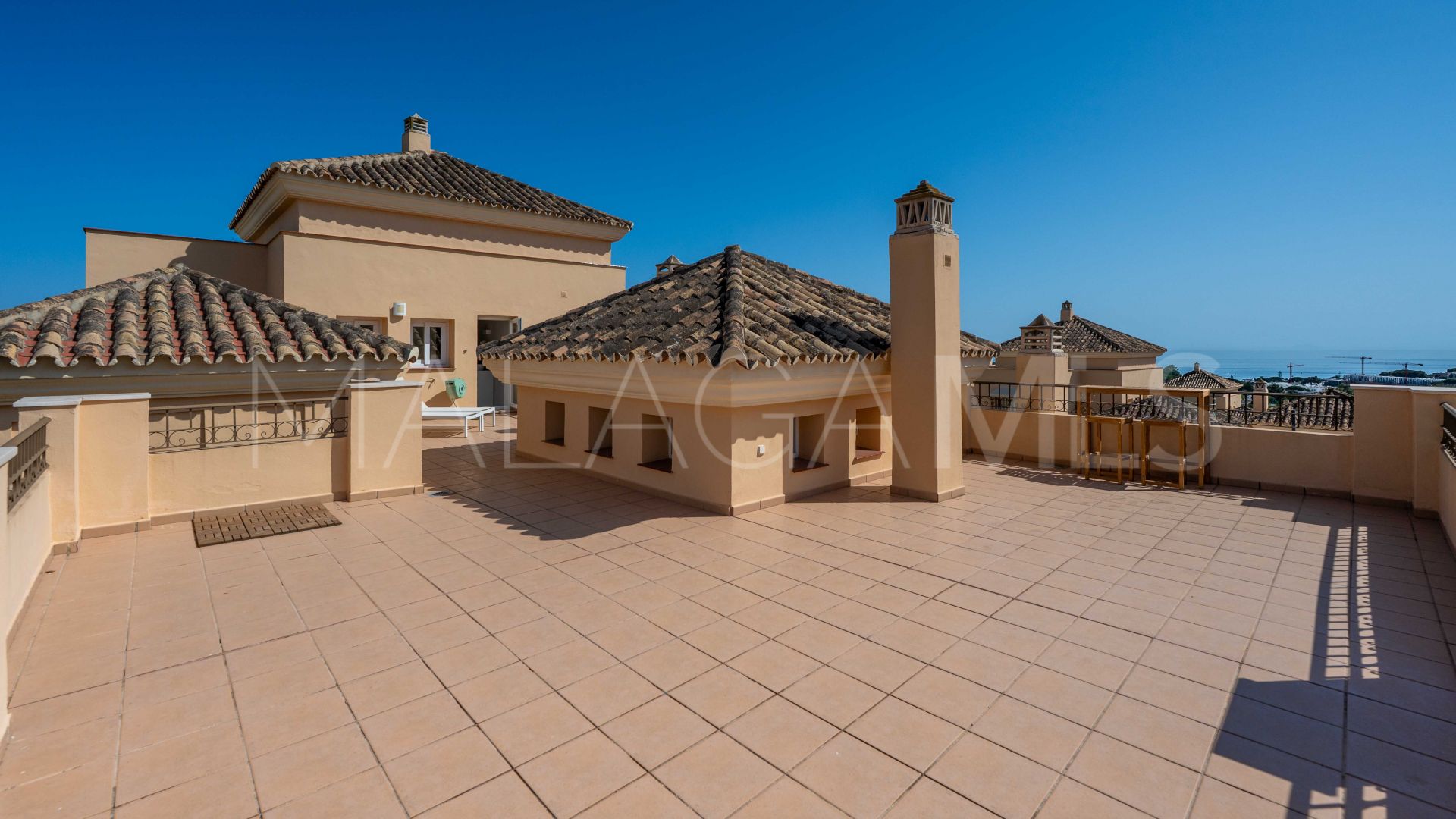 For sale Hacienda Elviria duplex penthouse