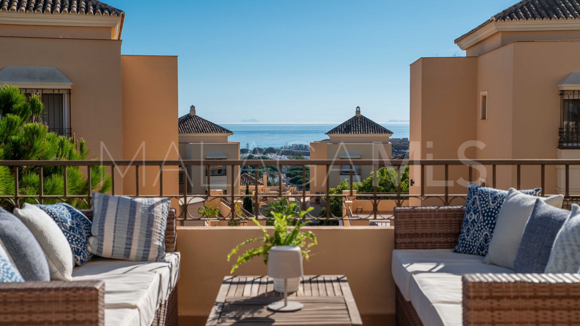 Tvåvånings takvåning for sale in Hacienda Elviria