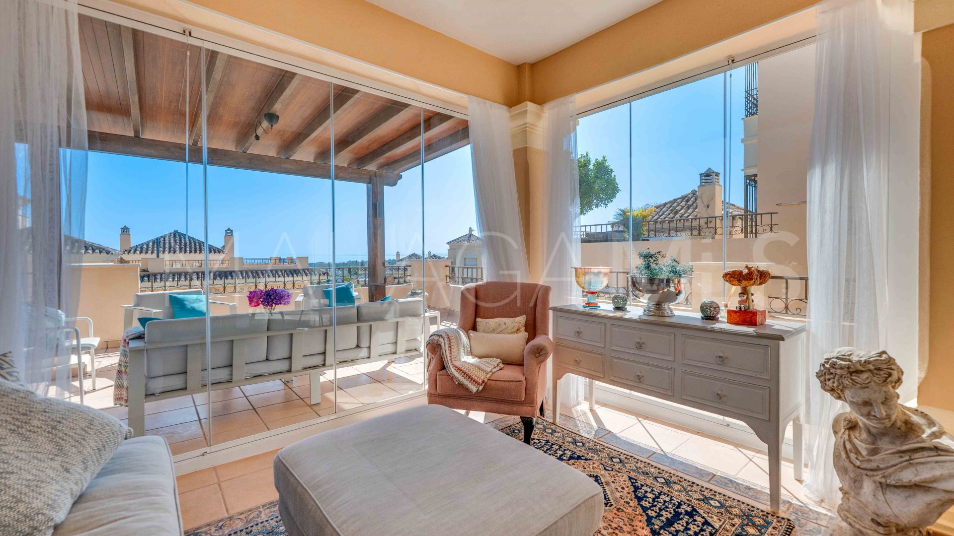 For sale Hacienda Elviria duplex penthouse