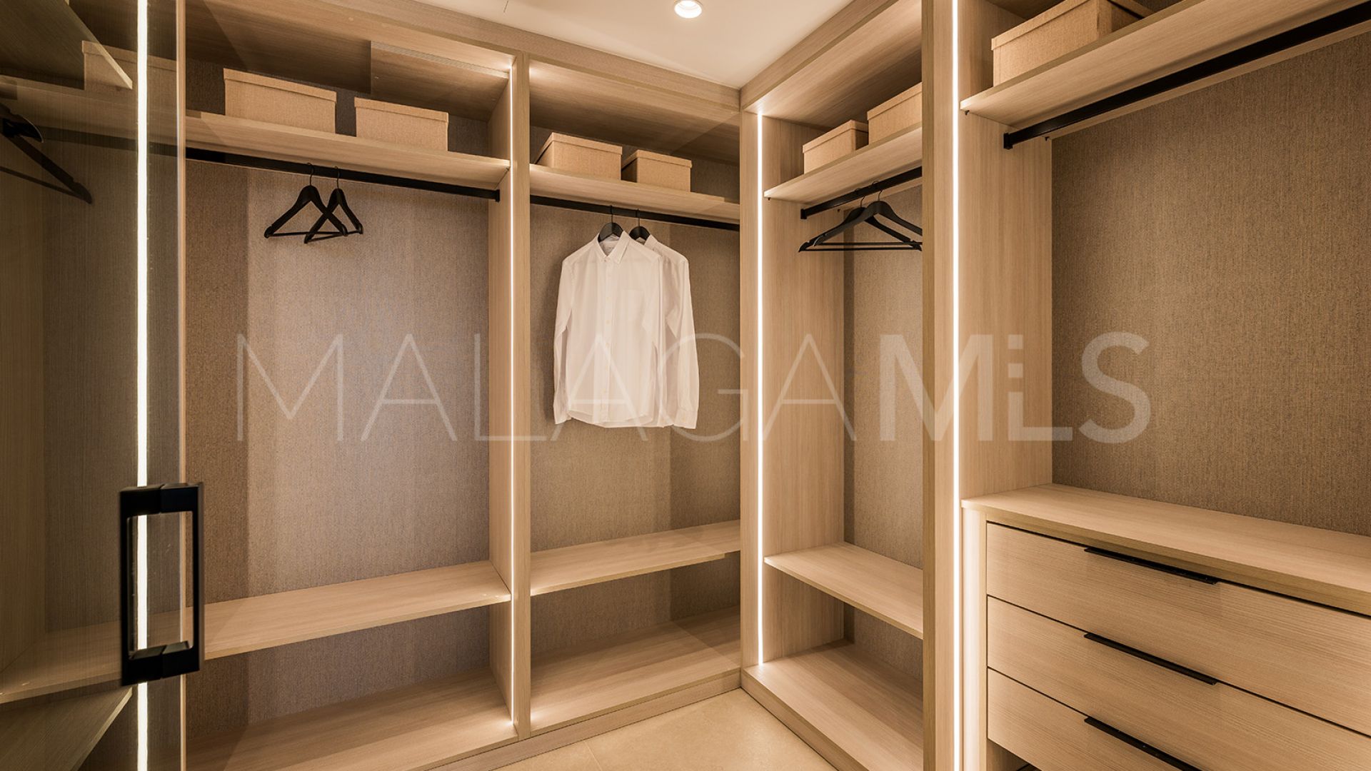 For sale Los Granados del Mar ground floor apartment with 4 bedrooms
