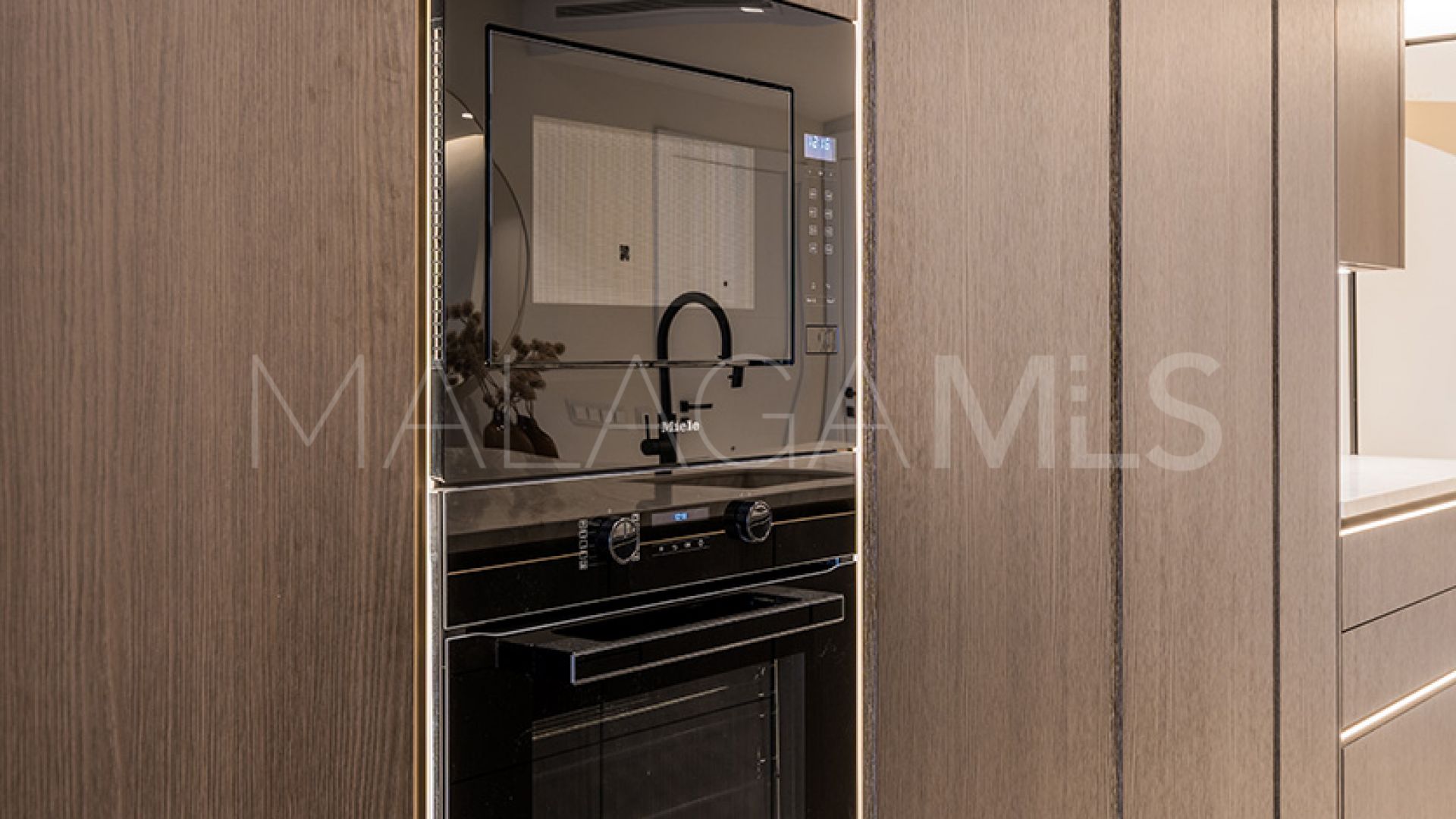 For sale Los Granados del Mar ground floor apartment with 4 bedrooms