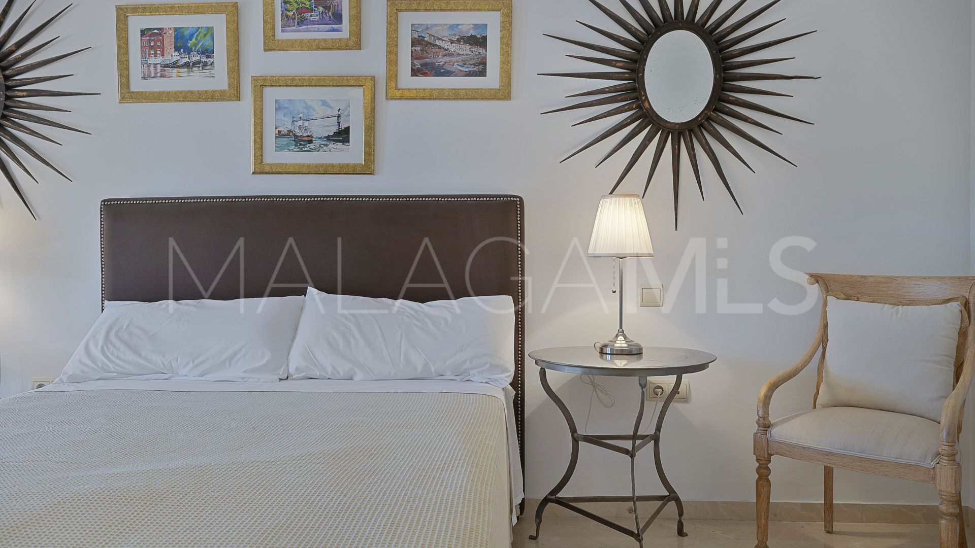 San Pedro de Alcantara, apartamento planta baja a la venta de 3 bedrooms