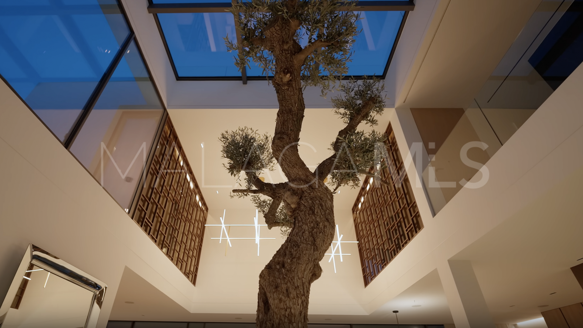 Villa for sale in Marbella Goldene Meile