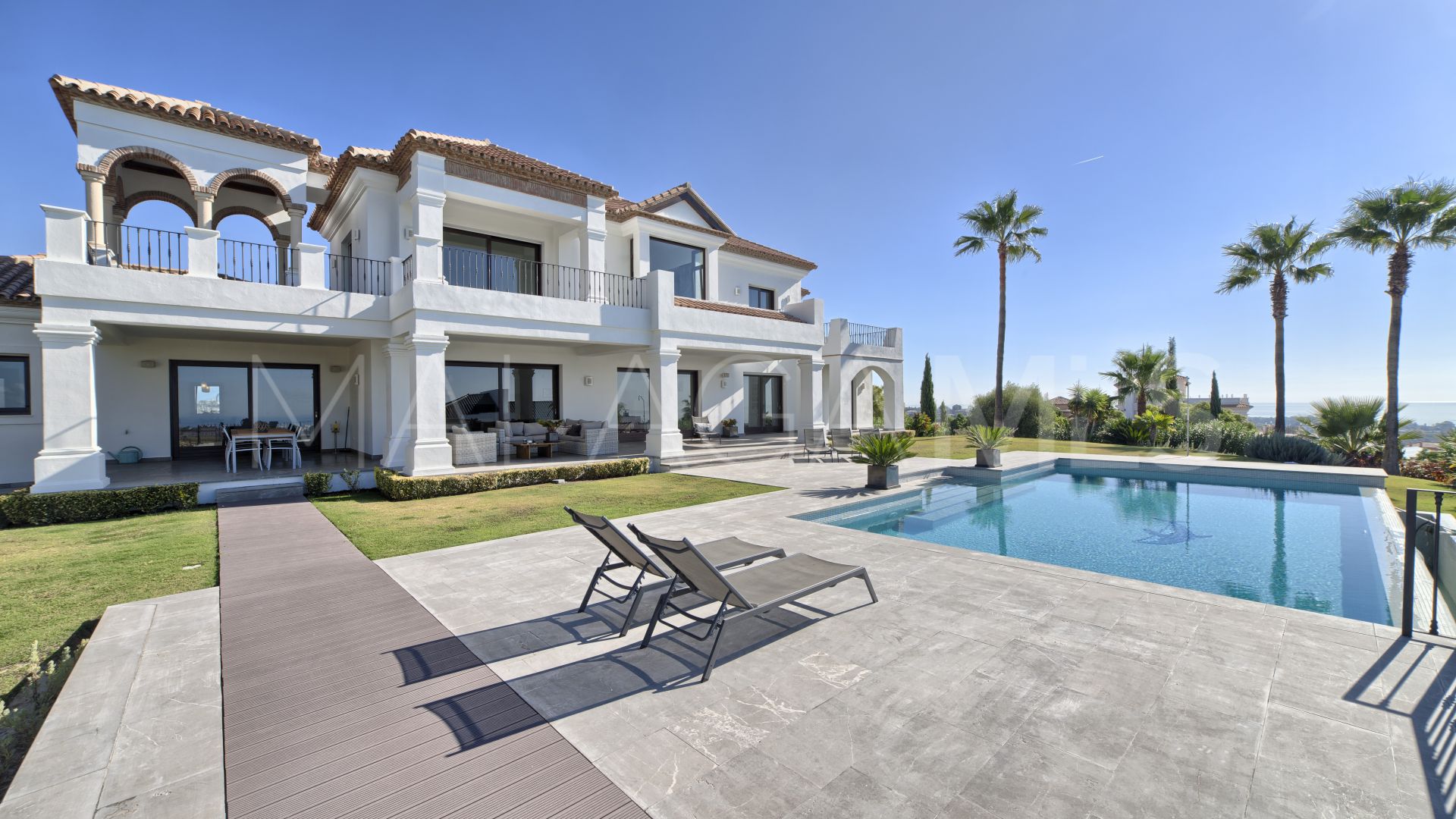 6 bedrooms villa for sale in Los Flamingos Golf