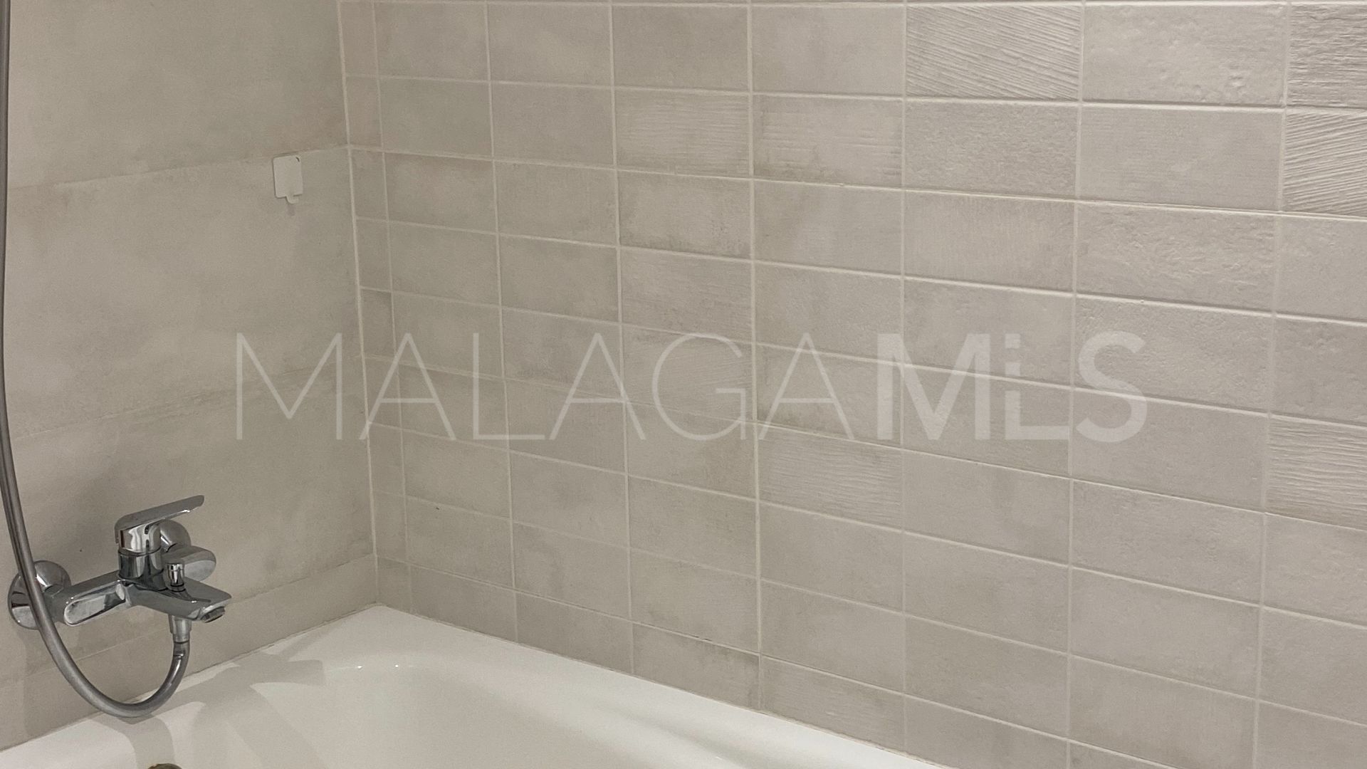 Radhus for sale in Paraíso Bellevue