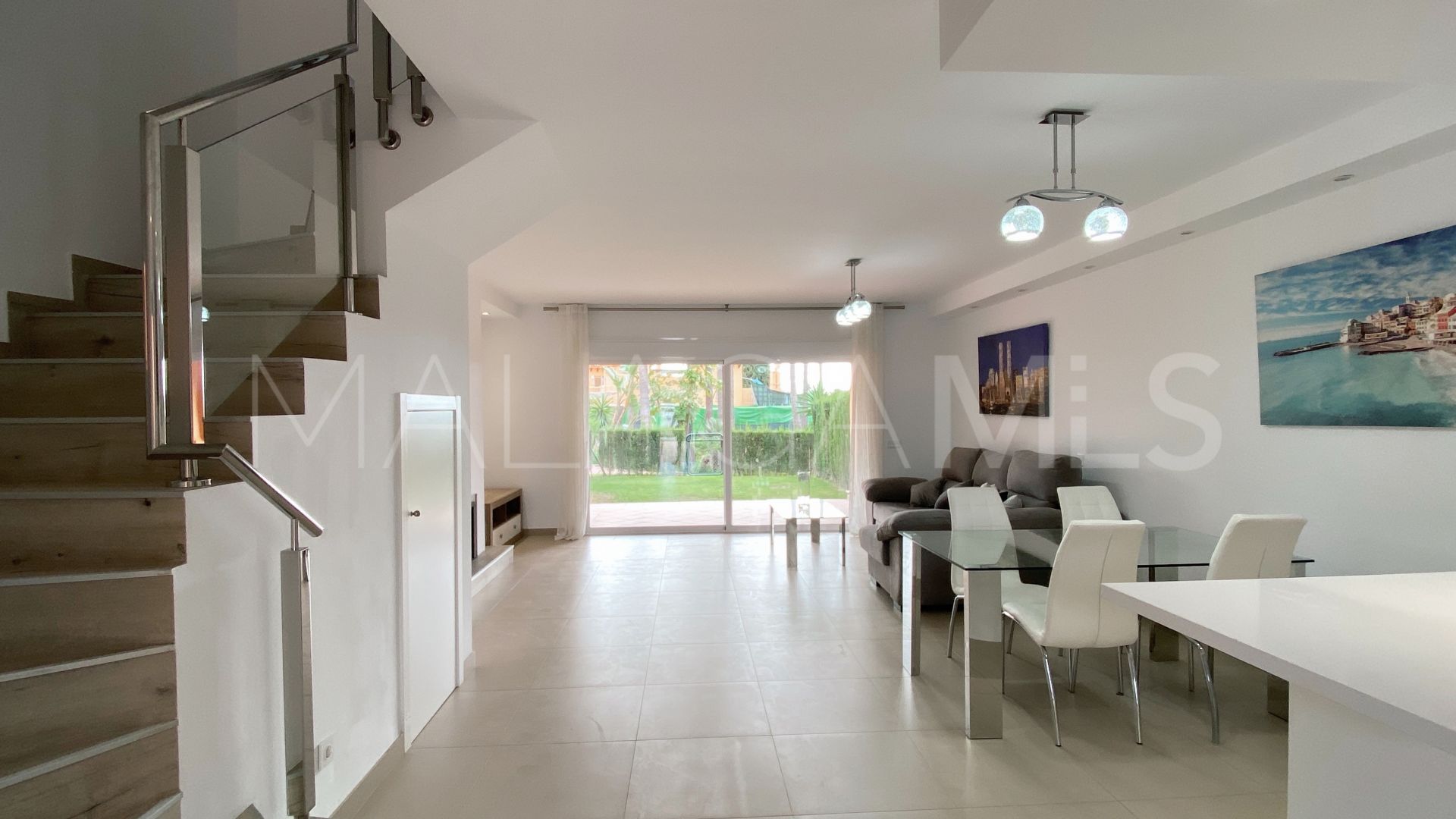 Radhus for sale in Paraíso Bellevue