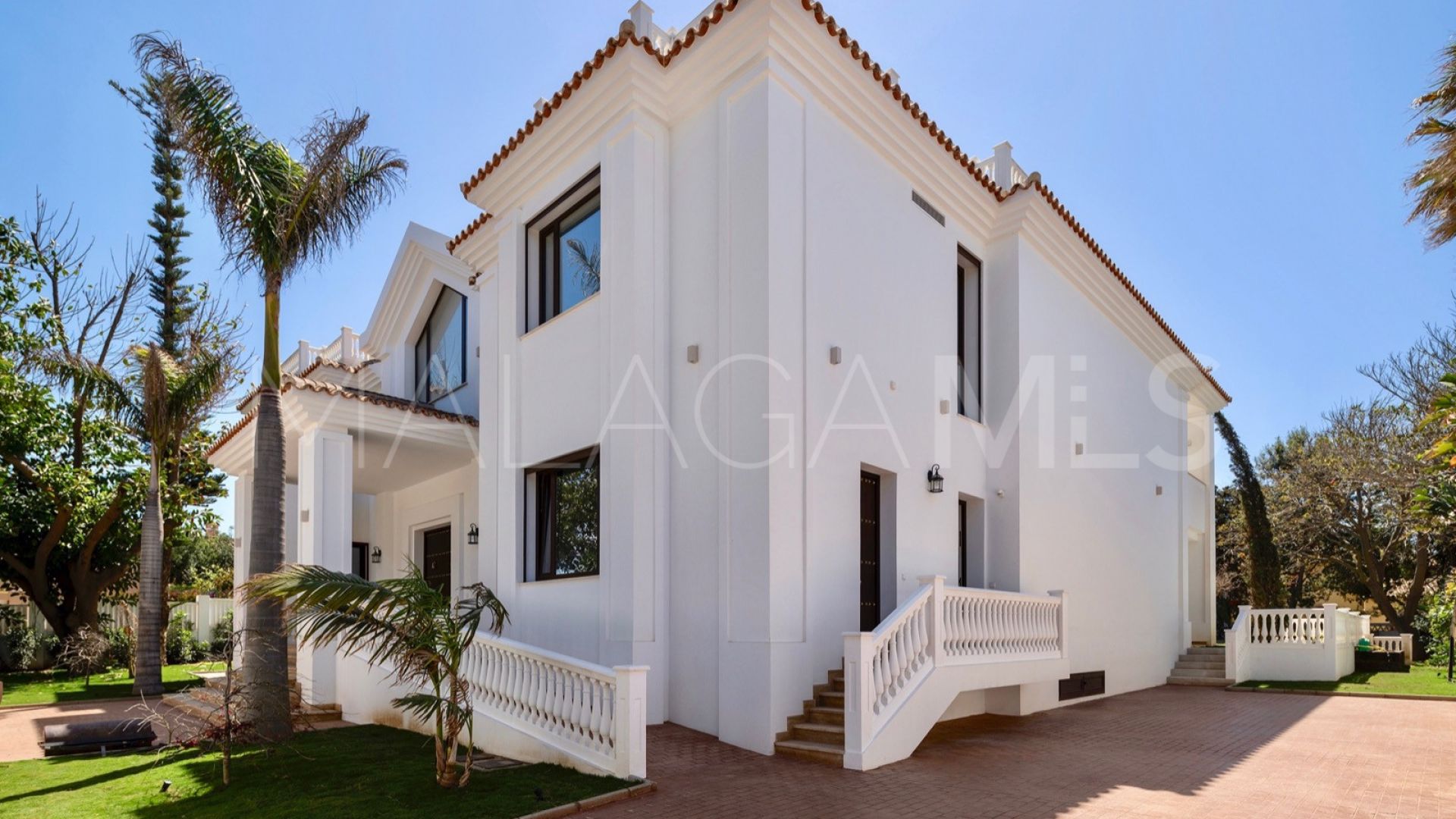 For sale villa in Casasola with 6 bedrooms