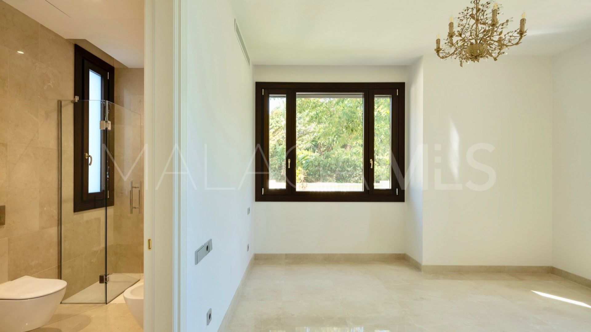 Villa for sale de 6 bedrooms in Casasola