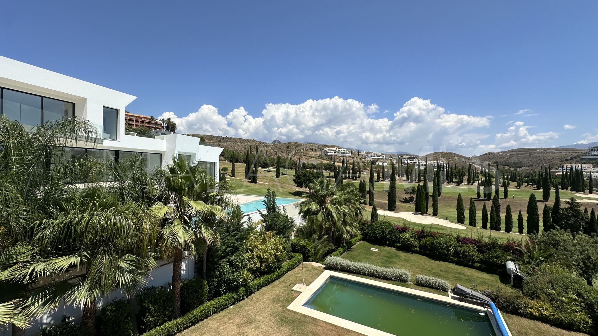 Villa for sale in Los Flamingos Golf