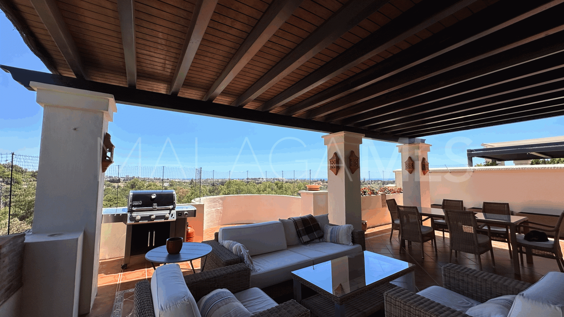 Zweistöckiges penthouse for sale in Los Capanes del Golf