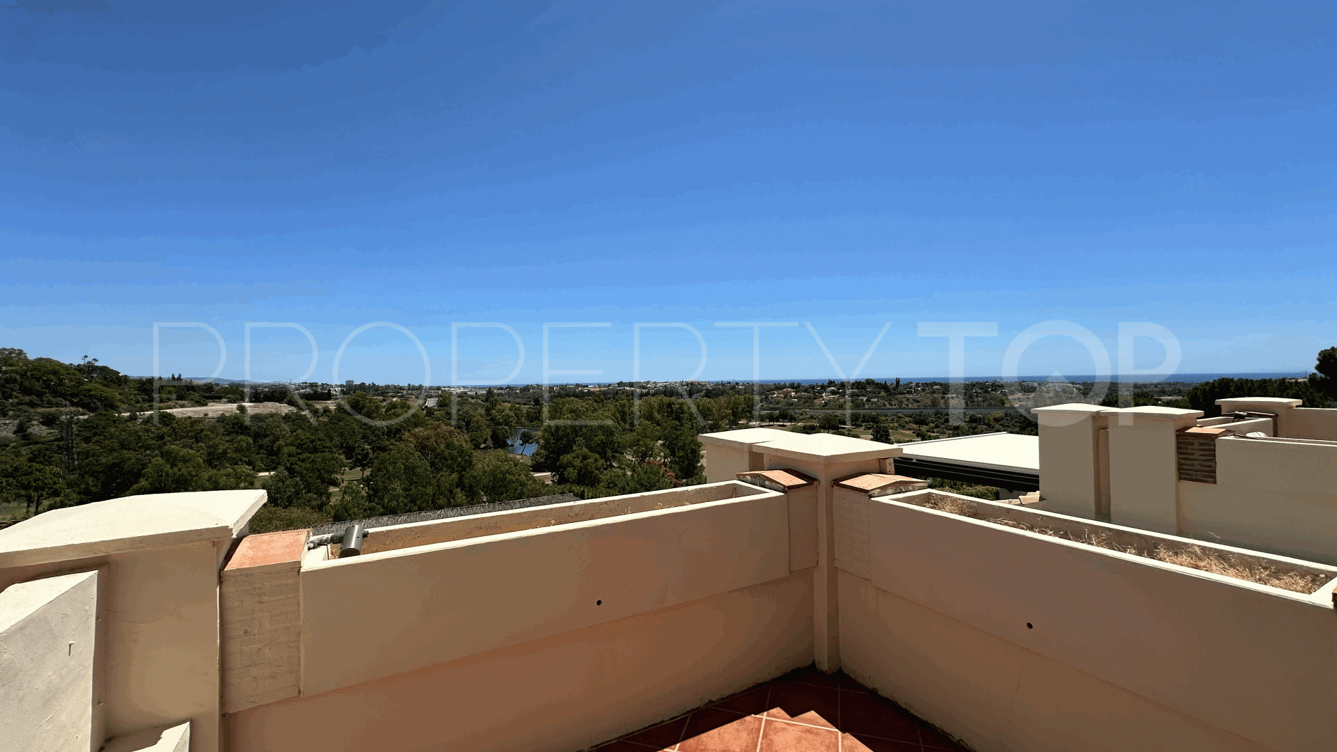 For sale Los Capanes del Golf duplex penthouse with 3 bedrooms