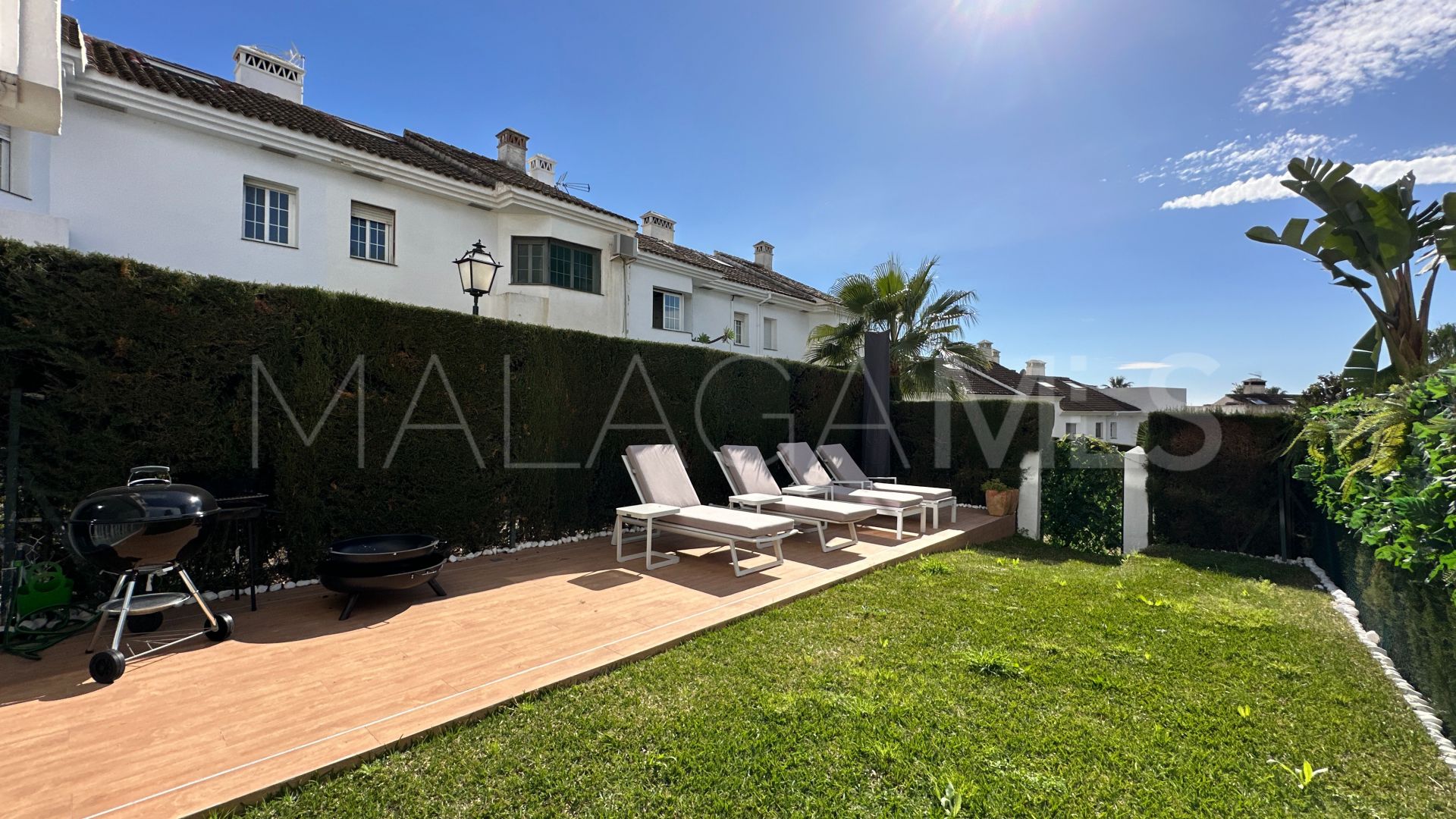 Radhus for sale in Monte Biarritz