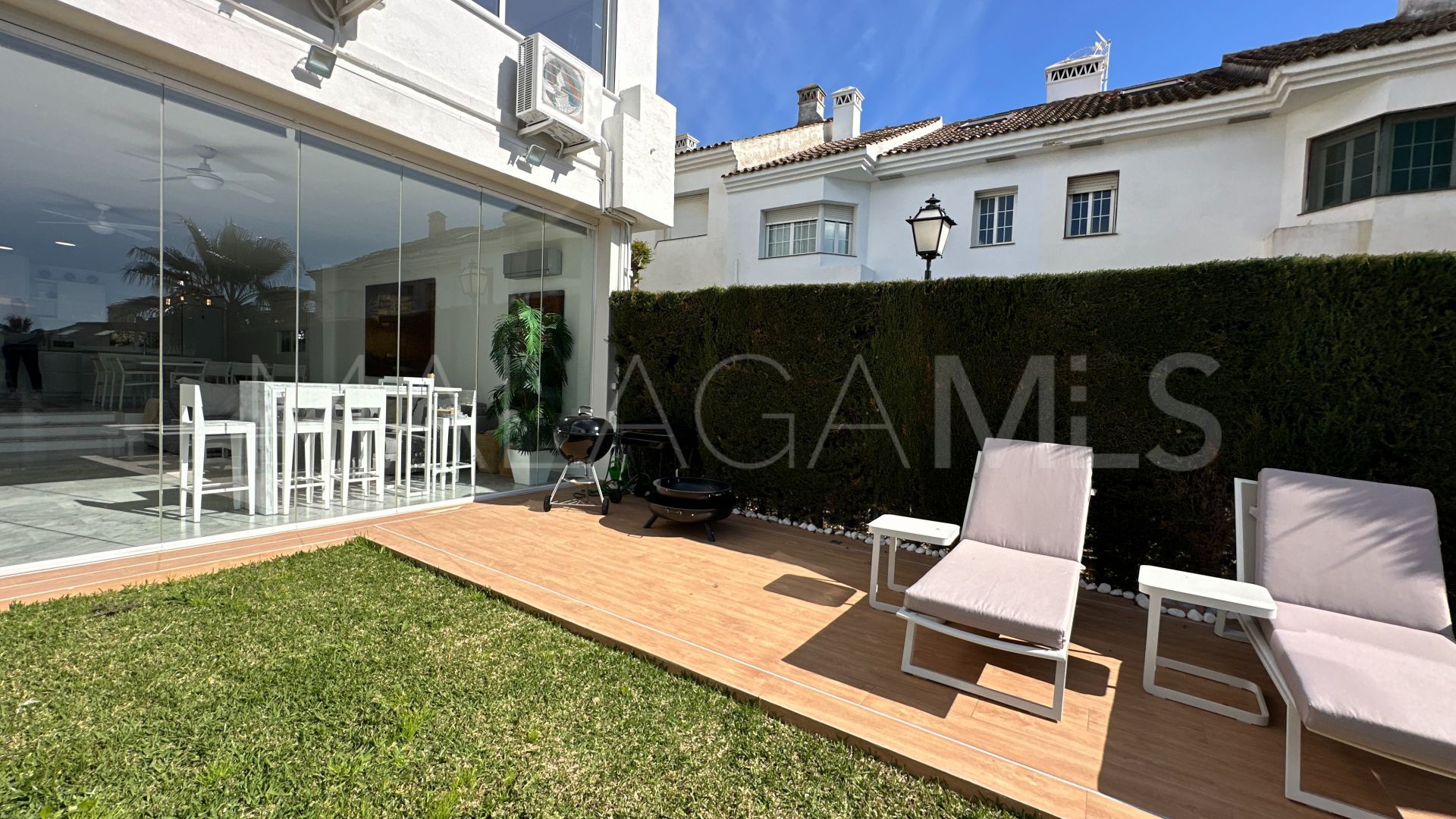 For sale Monte Biarritz town house