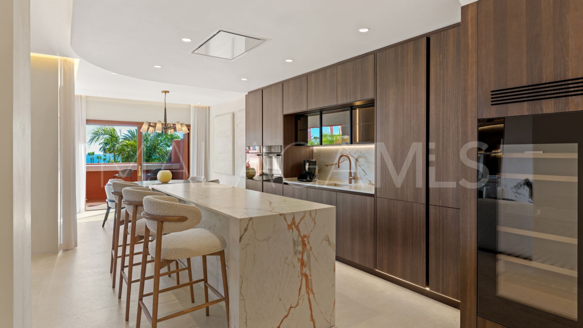 Duplex penthouse for sale in Torre Bermeja
