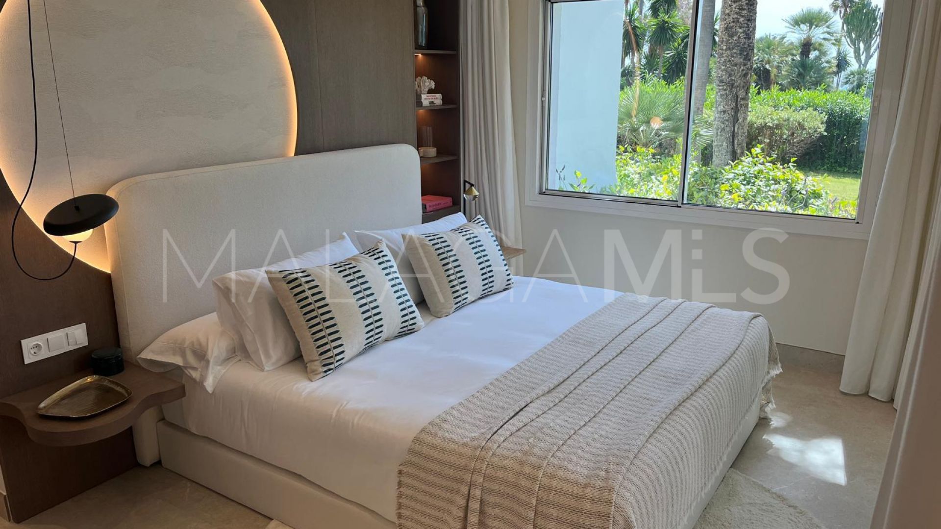 Se vende apartamento planta baja in Costalita de 3 bedrooms