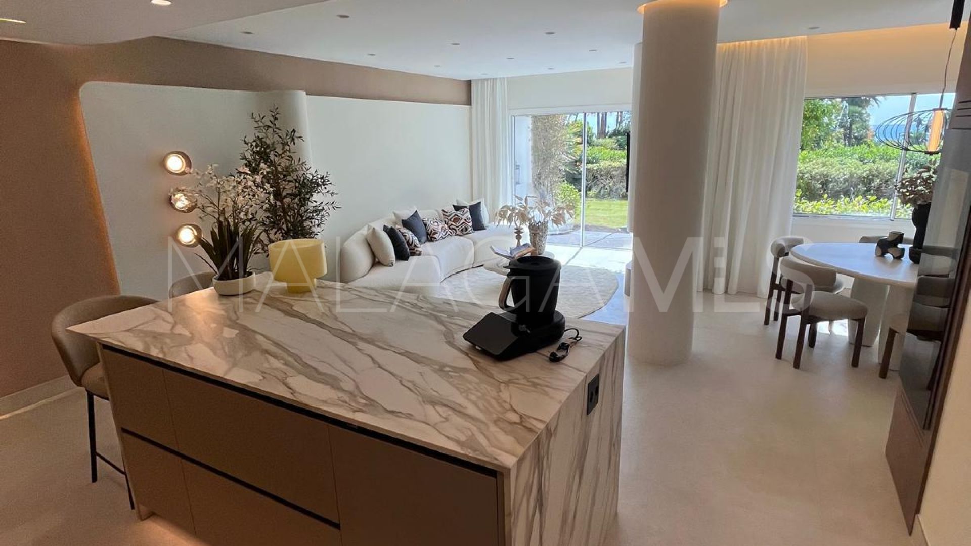 Se vende apartamento planta baja in Costalita de 3 bedrooms