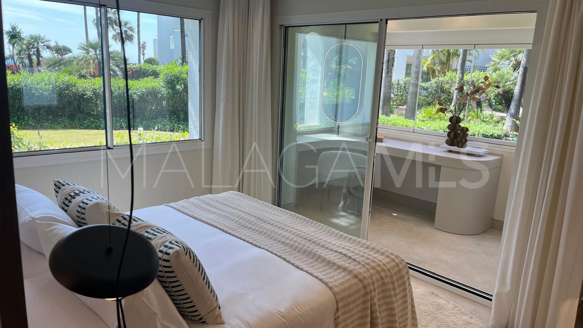 Se vende apartamento planta baja in Costalita de 3 bedrooms