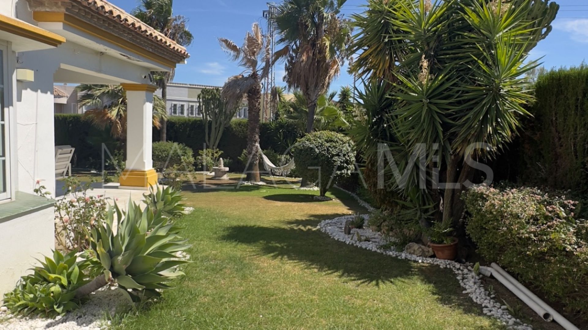 Villa for sale in Guadalmina Alta