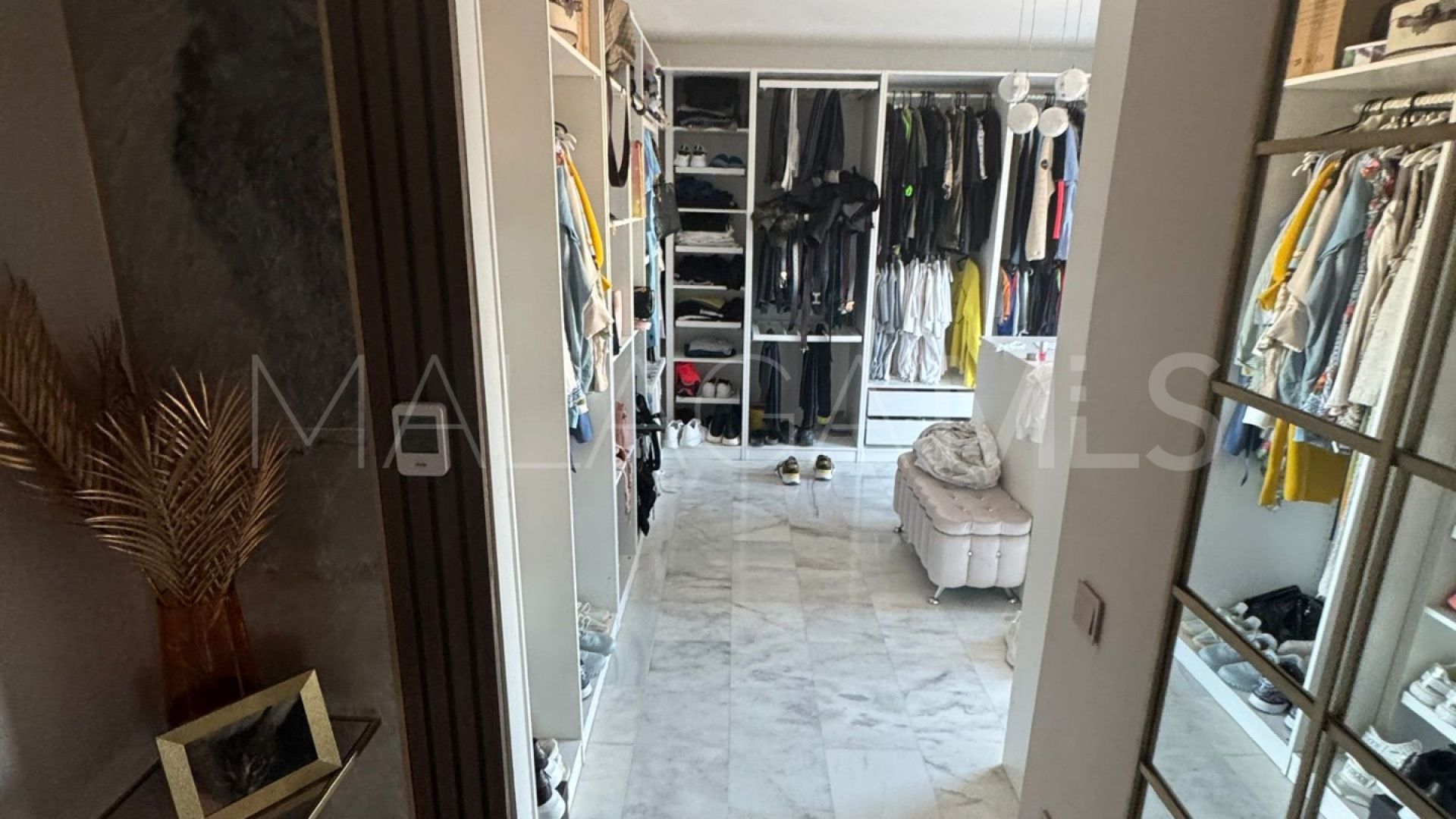 Villa for sale in Guadalmina Alta