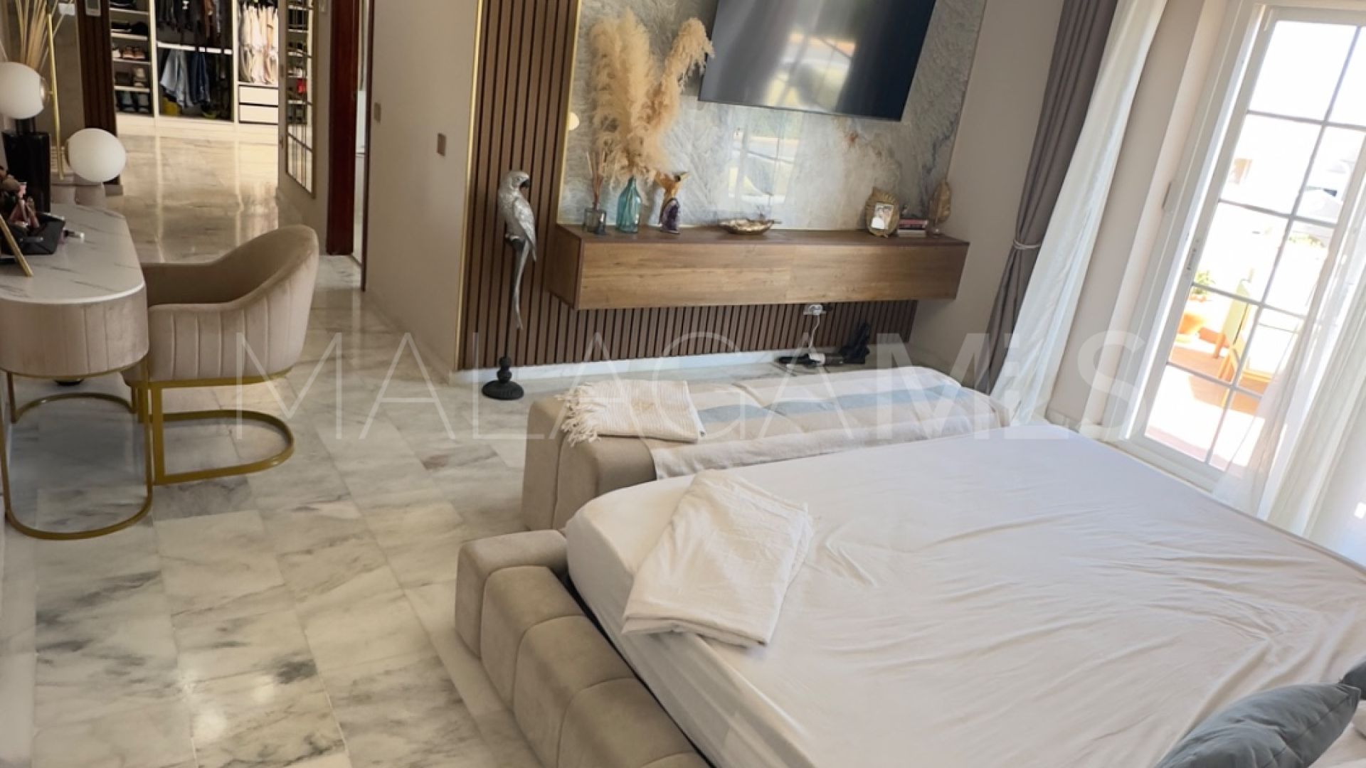 Villa for sale in Guadalmina Alta