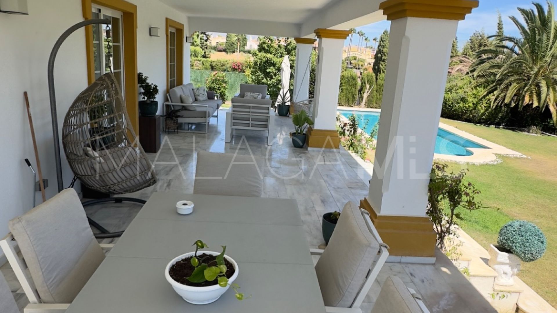 Villa for sale in Guadalmina Alta