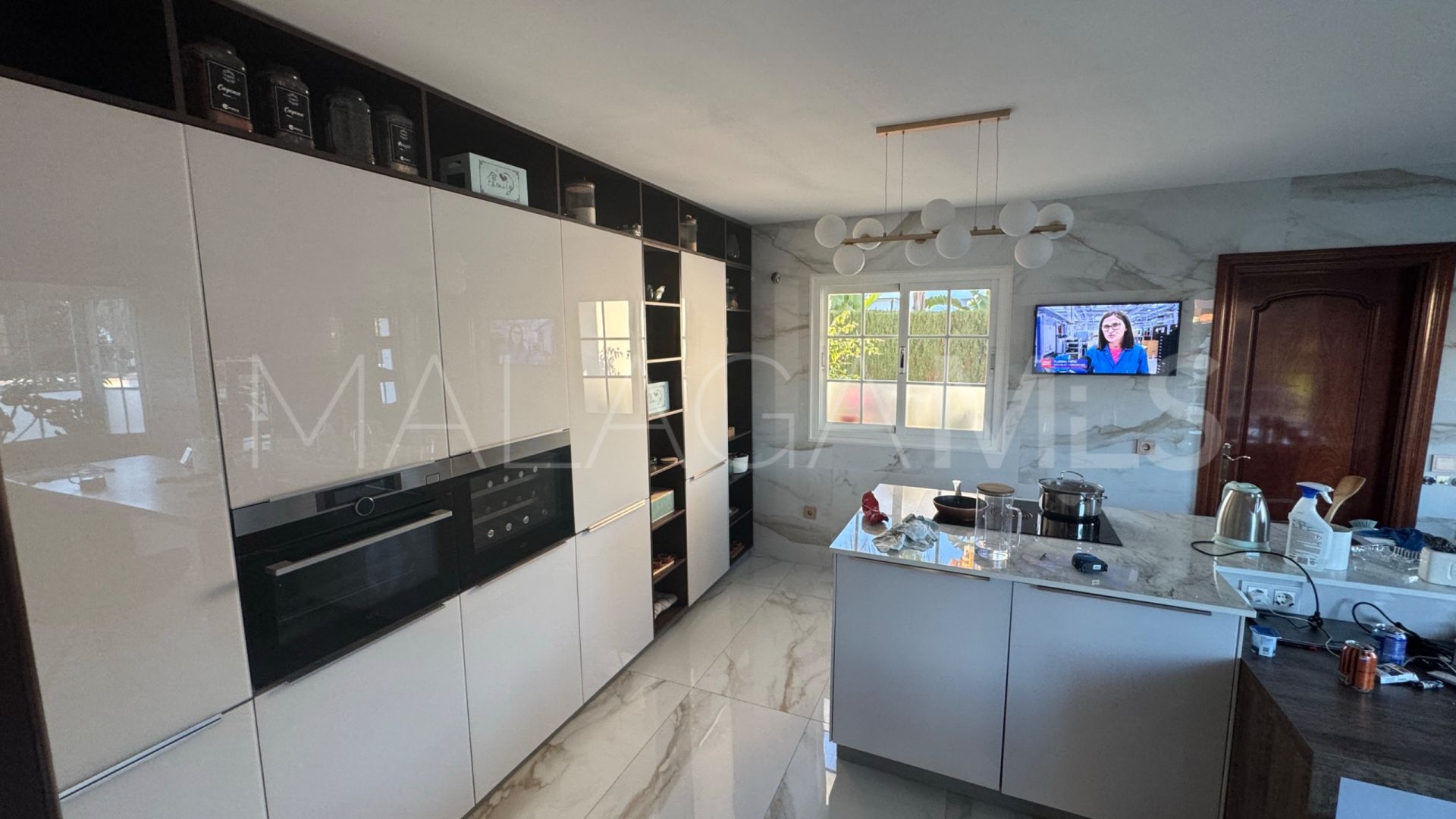 Villa for sale in Guadalmina Alta