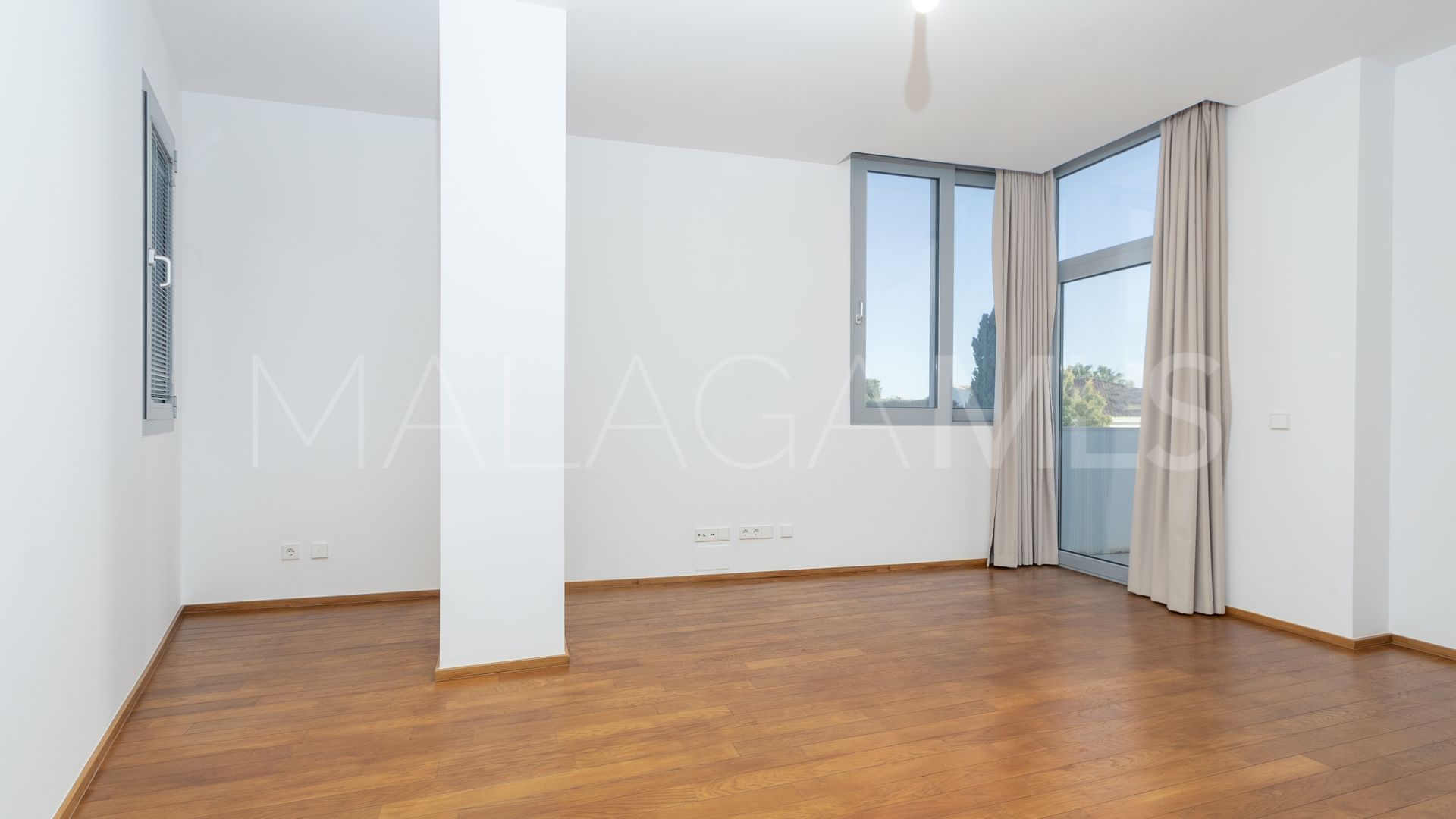 Parhus for sale in Meisho Hills