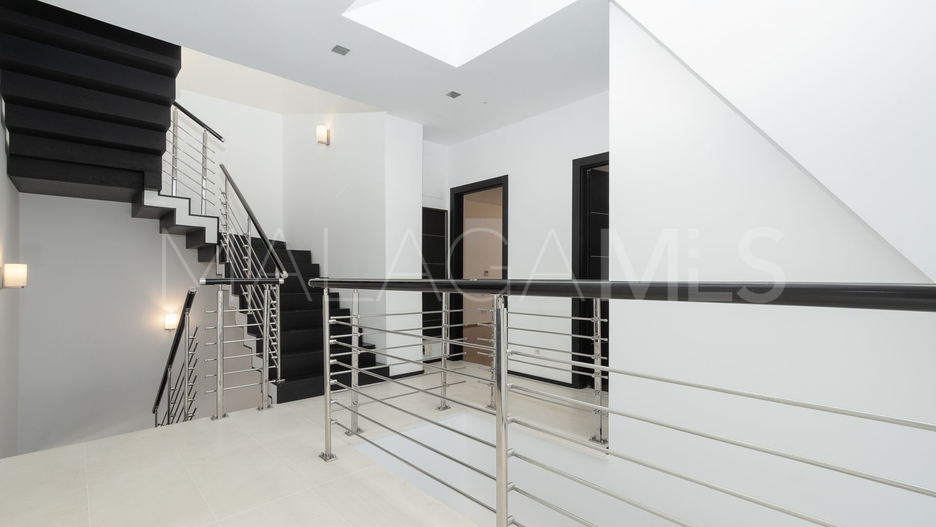 Parhus for sale in Meisho Hills