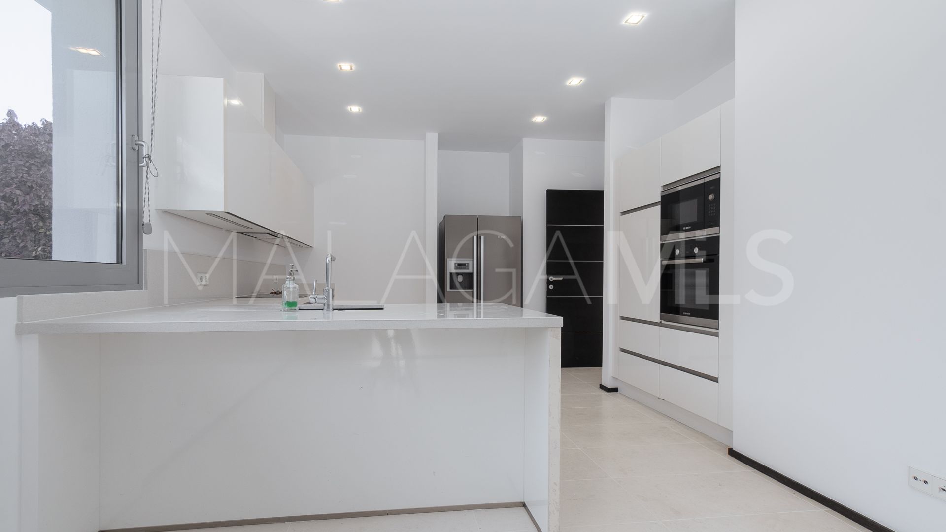 Parhus for sale in Meisho Hills