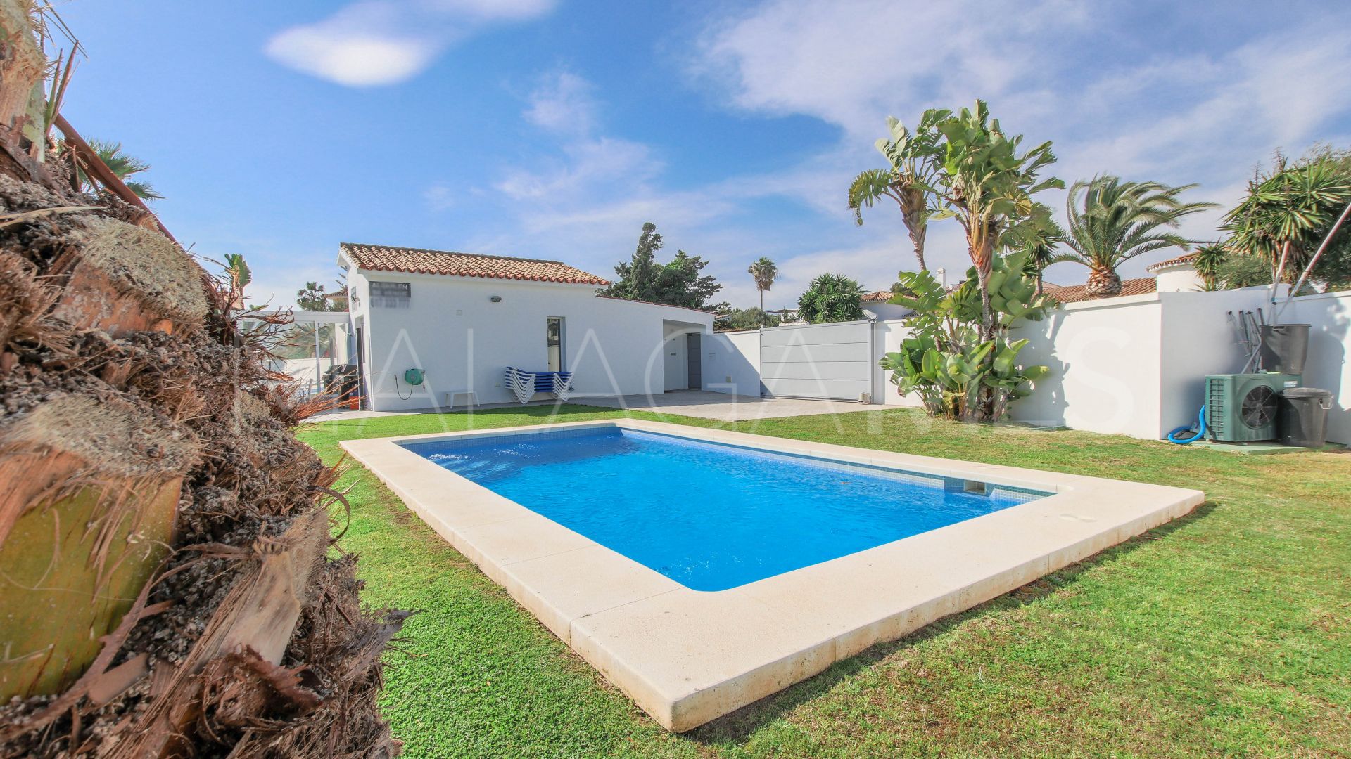 Villa for sale in El Saladillo