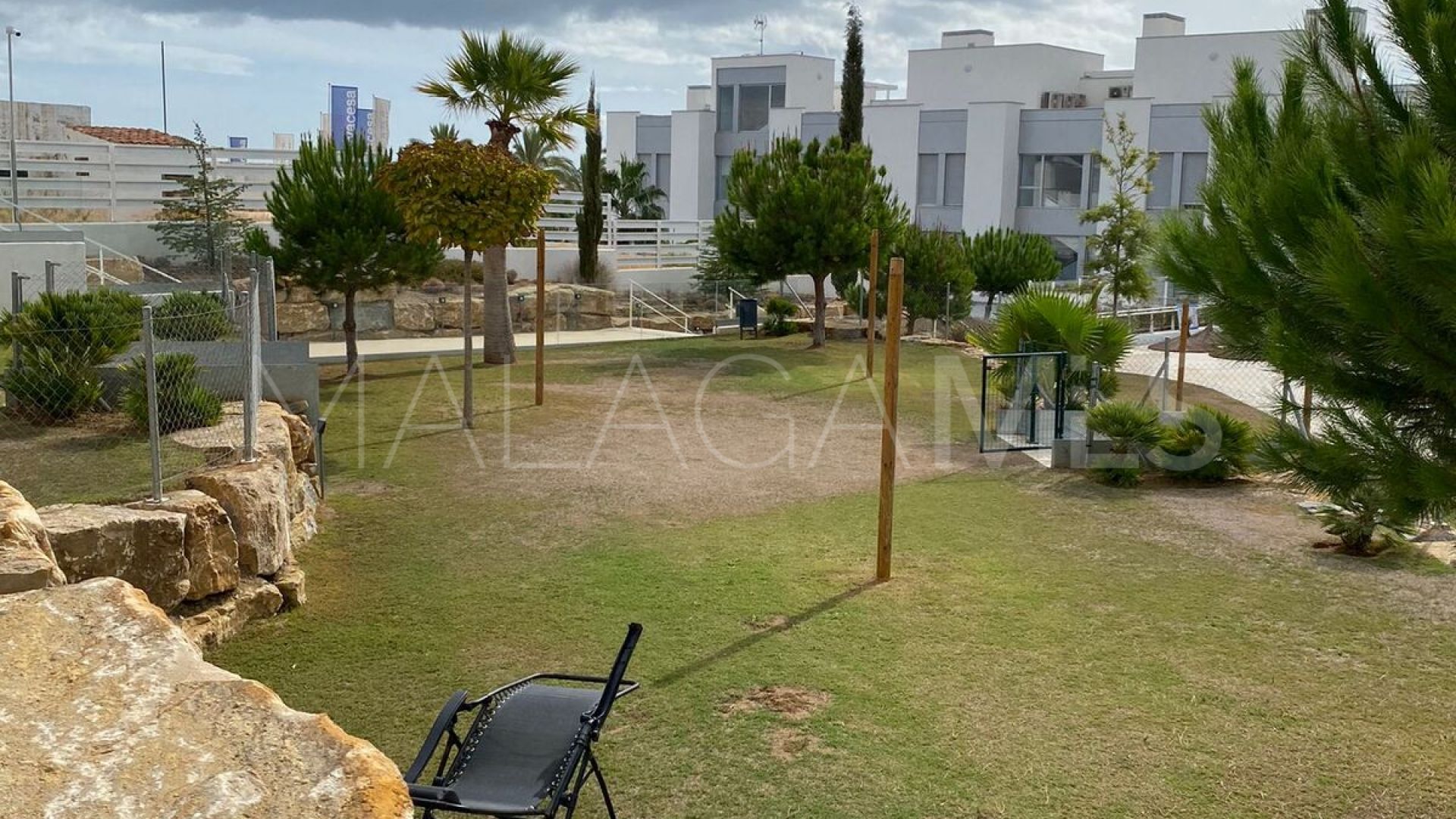 For sale Cancelada town house with 4 bedrooms