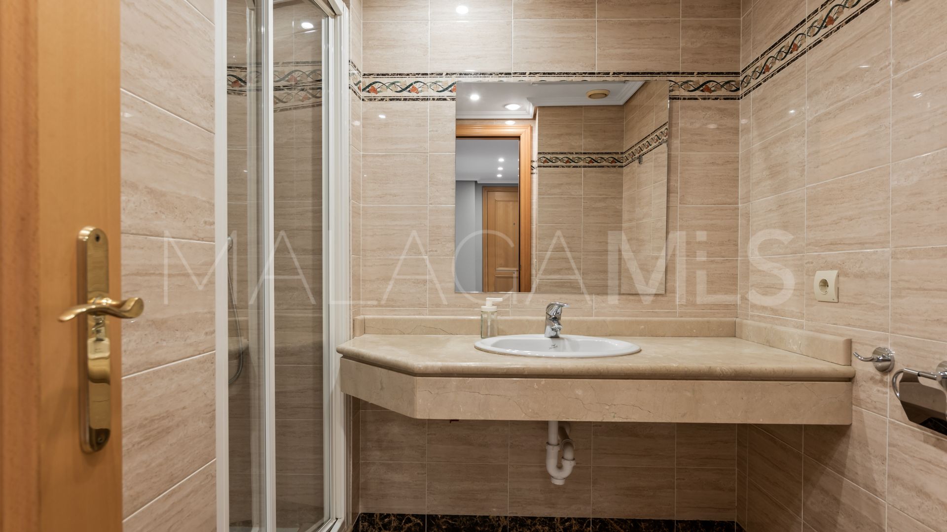 Wohnung for sale in Selwo Hills