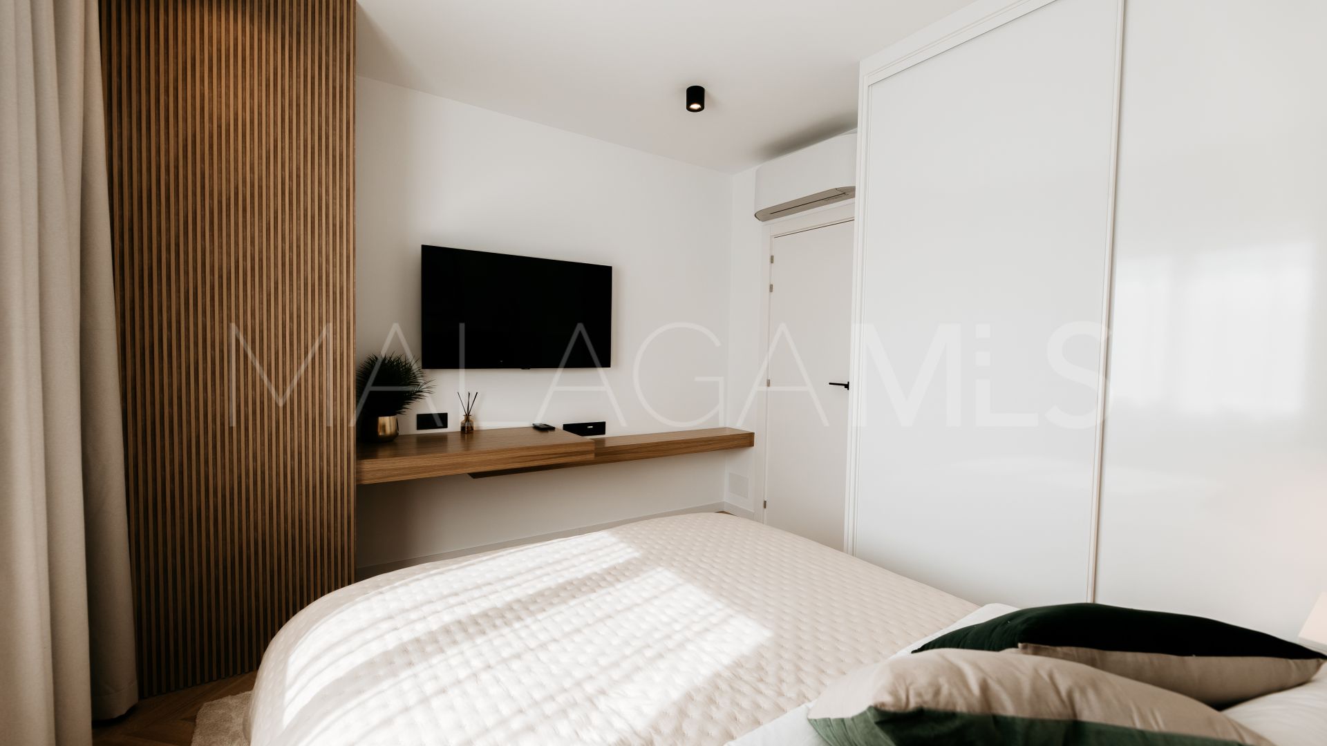 Atico duplex for sale in La Quinta Hills