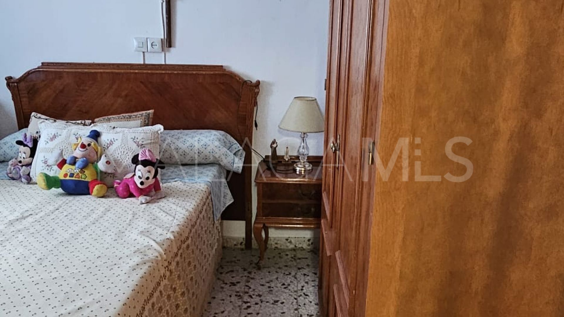 For sale Estepona West finca with 1 bedroom