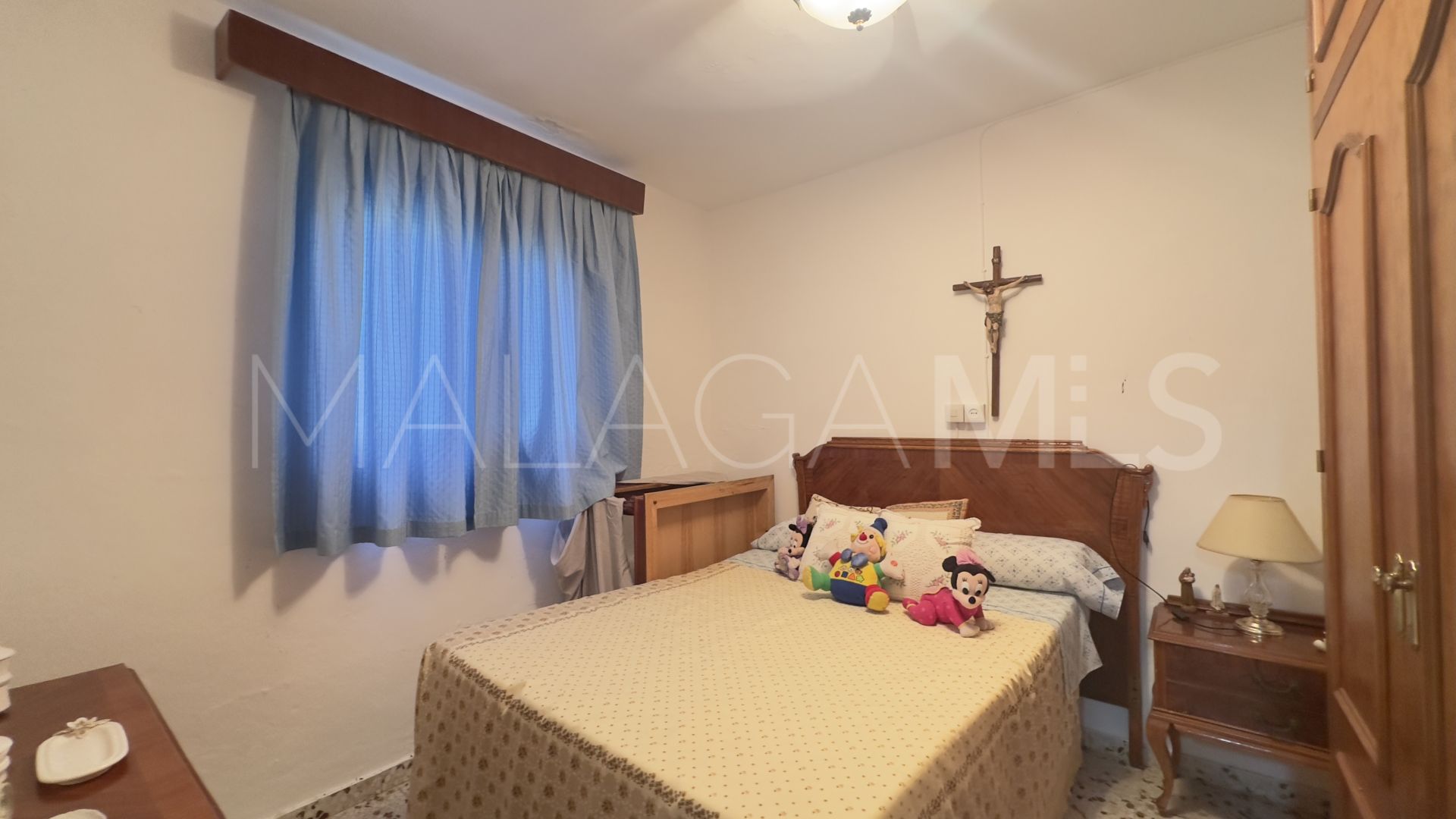 For sale Estepona West finca with 1 bedroom