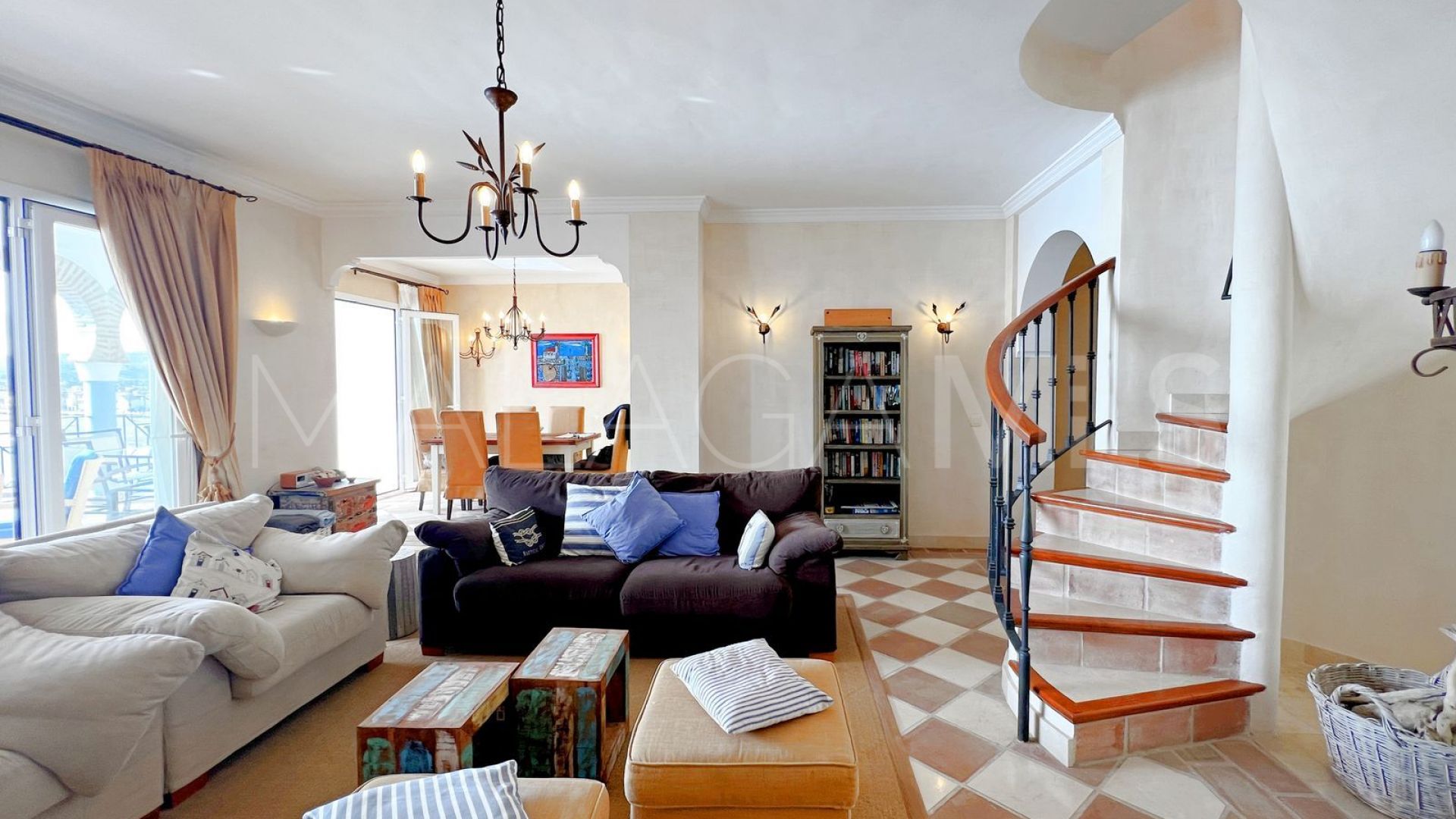 Zweistöckiges penthouse for sale in La Perla de la Bahía