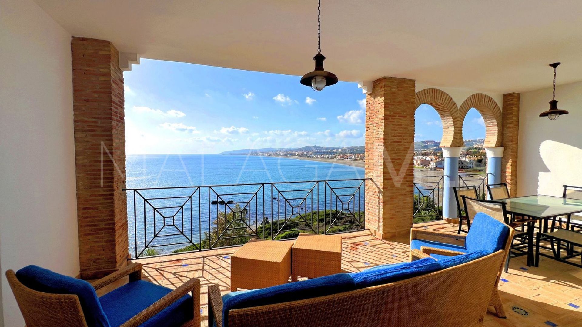 Zweistöckiges penthouse for sale in La Perla de la Bahía