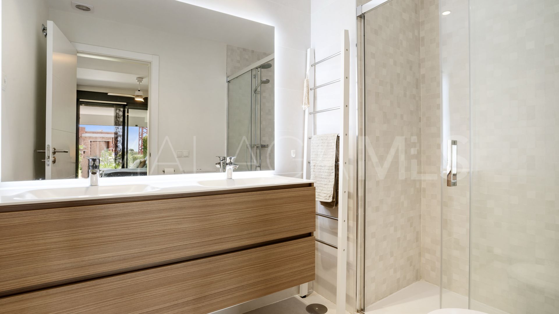 Se vende apartamento planta baja de 2 bedrooms in Estepona Golf