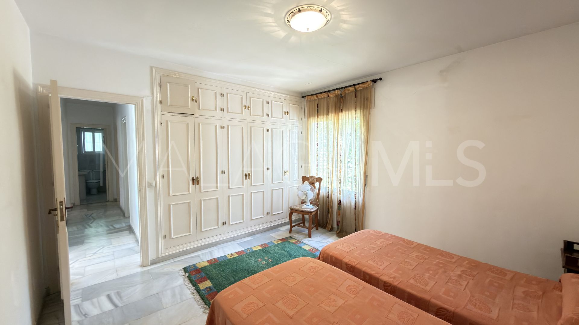 For sale 4 bedrooms villa in Benamara