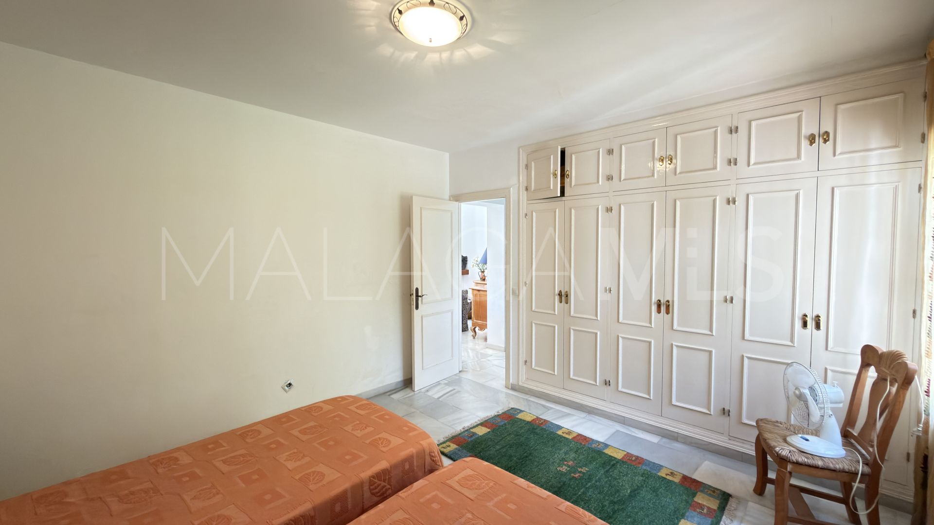 For sale 4 bedrooms villa in Benamara