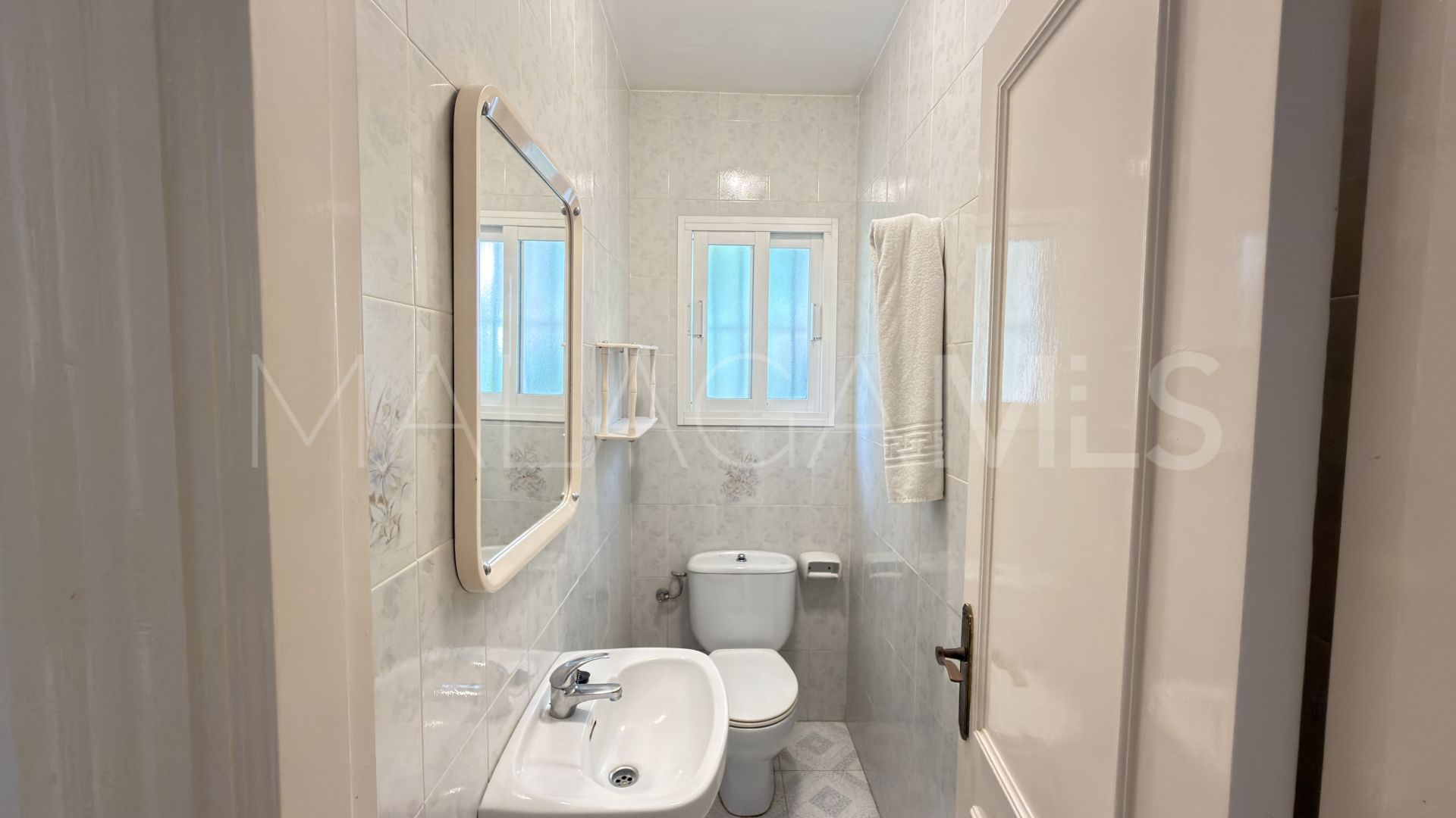 For sale 4 bedrooms villa in Benamara