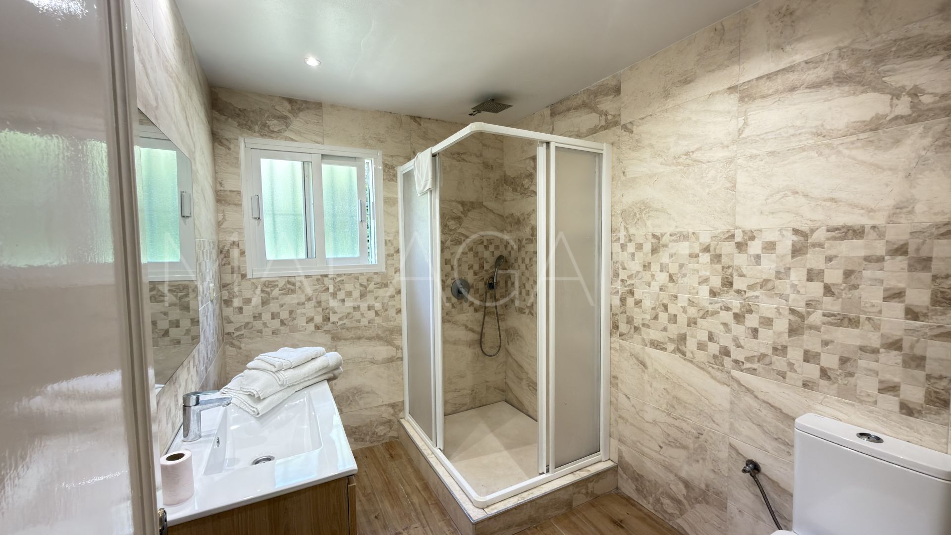 For sale 4 bedrooms villa in Benamara