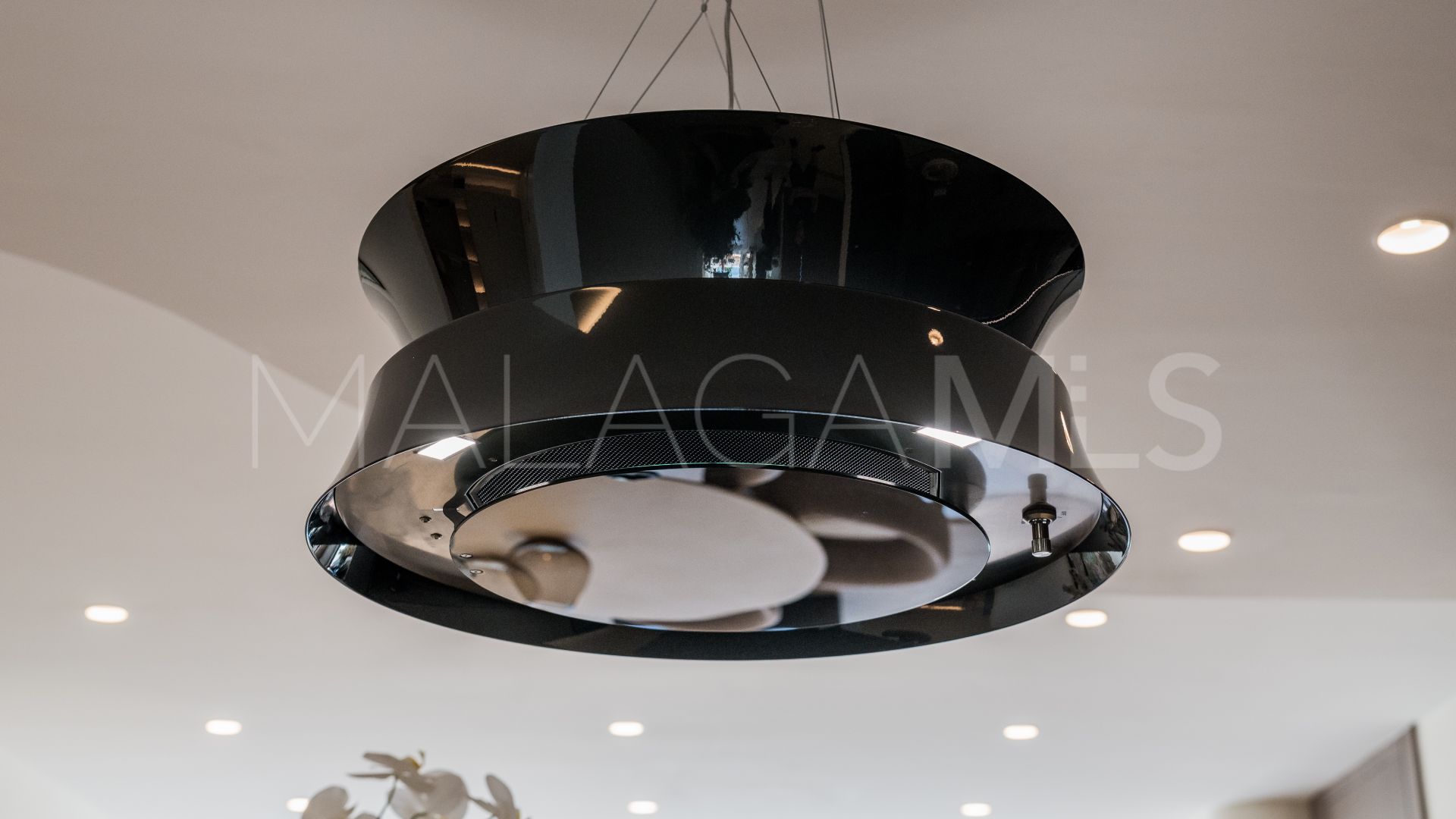 Zweistöckiges penthouse for sale in Bahía del Velerín