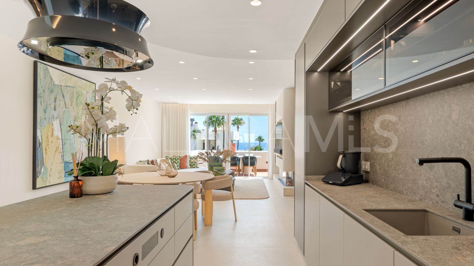 Zweistöckiges penthouse for sale in Bahía del Velerín