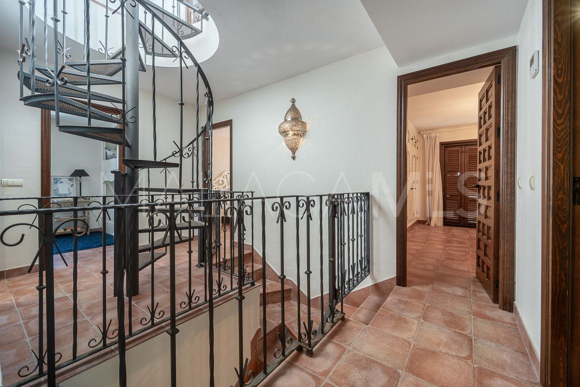 Adosado for sale in Villacana with 5 bedrooms