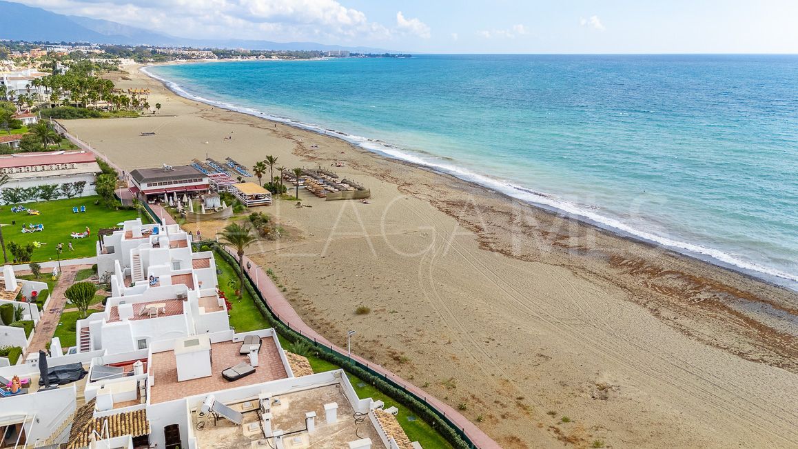 Adosado for sale in Villacana with 5 bedrooms