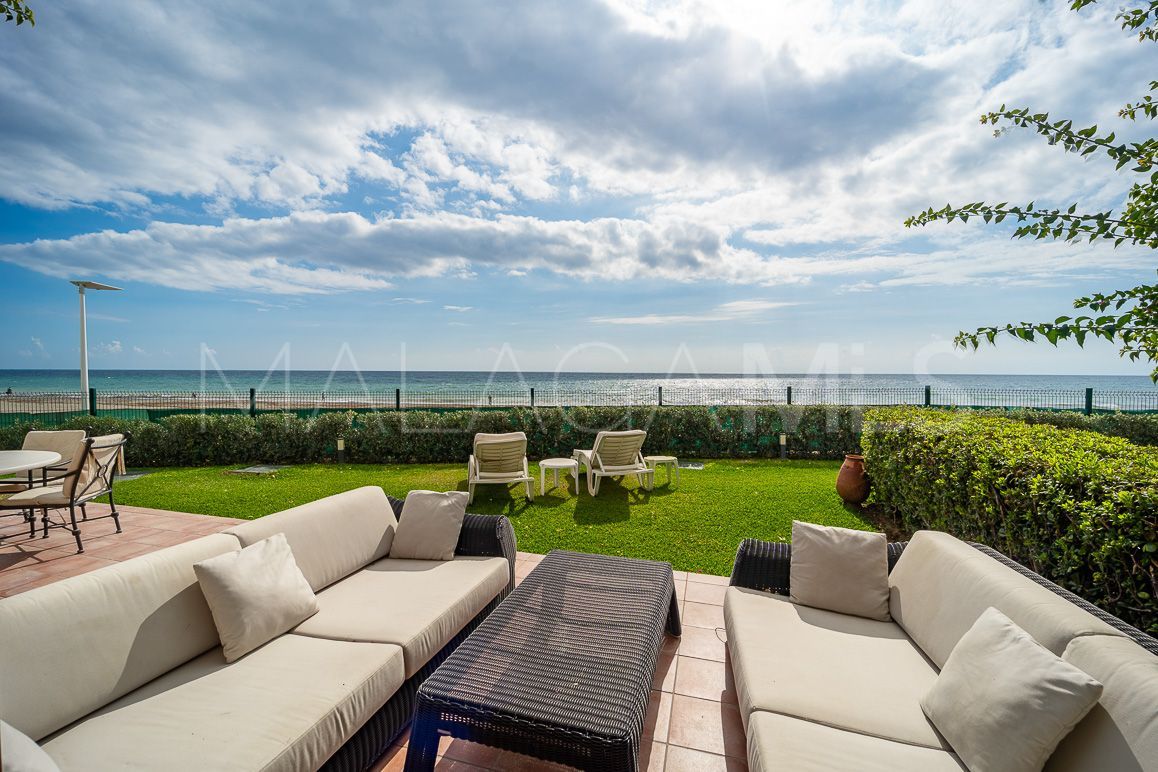 Adosado for sale in Villacana with 5 bedrooms